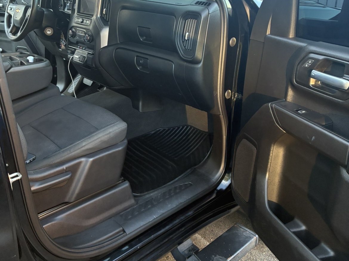 Silverado interior after a full CDC detail